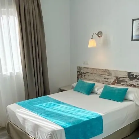 Bella Dolores Hotell 2*