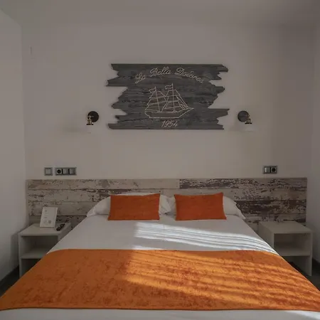 Bella Dolores Hotell 2*