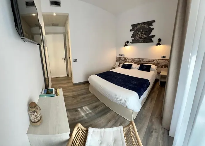 Bella Dolores Отель Льорет-де-Мар