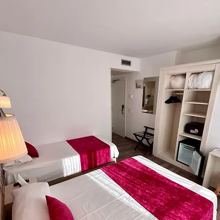 Bella Dolores 2* Льорет-де-Мар