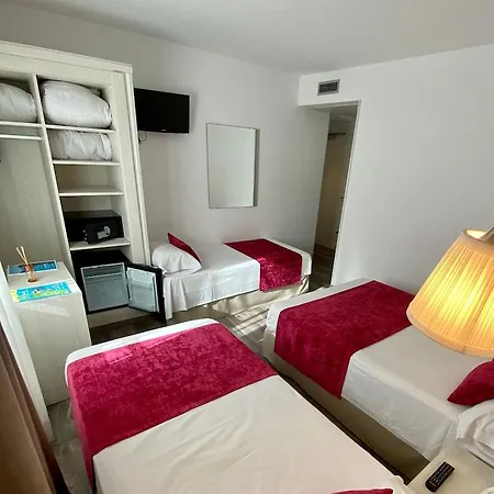 Готель Bella Dolores