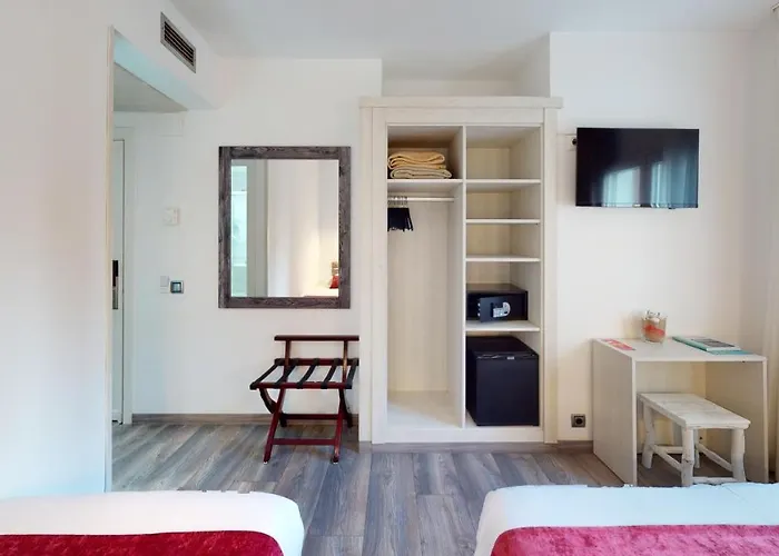 Hotel Bella Dolores 2*