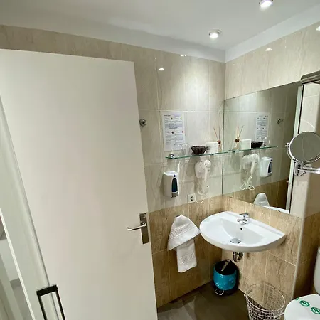 Bella Dolores Hotel 2*